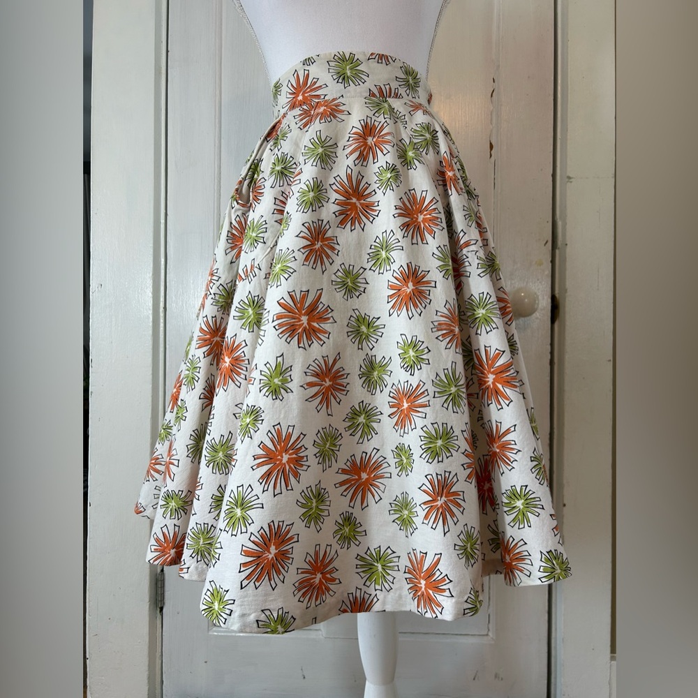 Vintage 1950’s Orange and Green Burst Circle Skirt with Pockets size Small